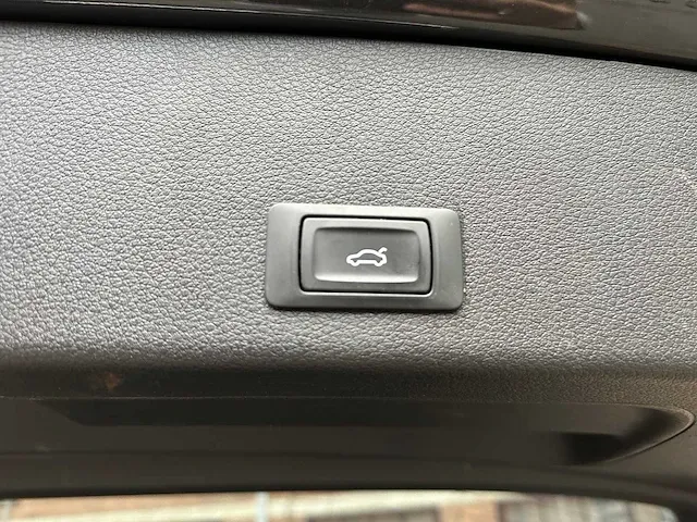 Audi e-tron 55 s-line quattro advanced 360pk 2019 (origineel-nl), g-186-zl - afbeelding 53 van  69