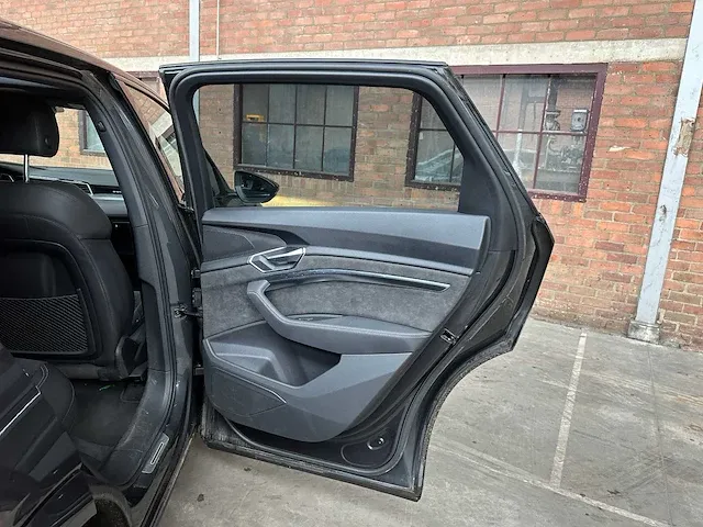 Audi e-tron 55 s-line quattro advanced 360pk 2019 (origineel-nl), g-186-zl - afbeelding 54 van  69
