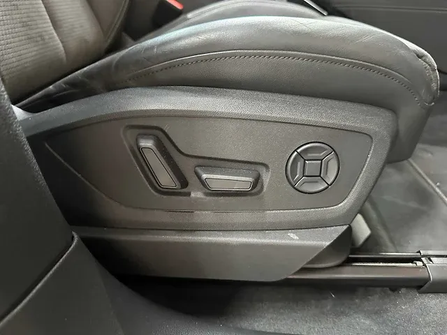 Audi e-tron 55 s-line quattro advanced 360pk 2019 (origineel-nl), g-186-zl - afbeelding 58 van  69