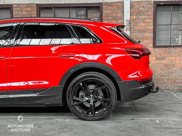 Audi e-tron 55 s-line quattro advanced 95 kwh 360pk 2019, k-358-gd - afbeelding 25 van  75