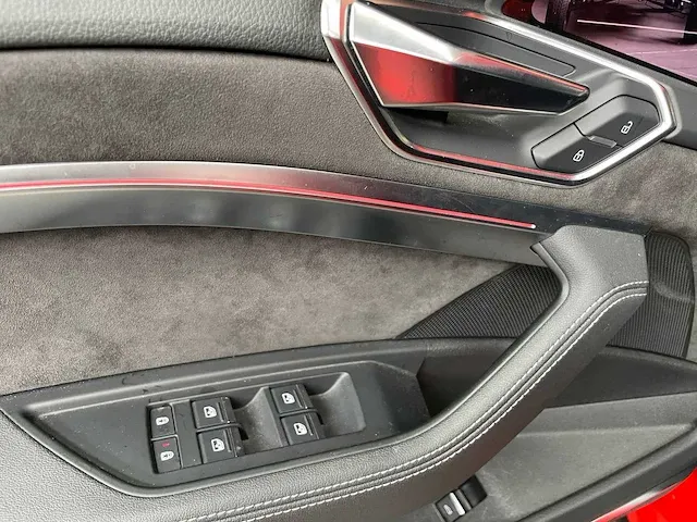 Audi e-tron 55 s-line quattro advanced 95 kwh 360pk 2019, k-358-gd - afbeelding 55 van  75