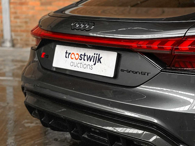 Audi e-tron gt rs 598pk 93kwh 2022 carbon, r-654-gp - afbeelding 8 van  71