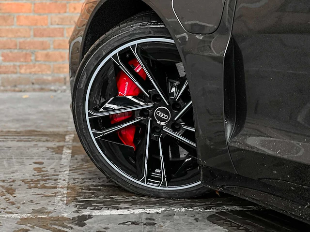Audi e-tron gt rs 598pk 93kwh 2022 carbon, r-654-gp - afbeelding 15 van  71