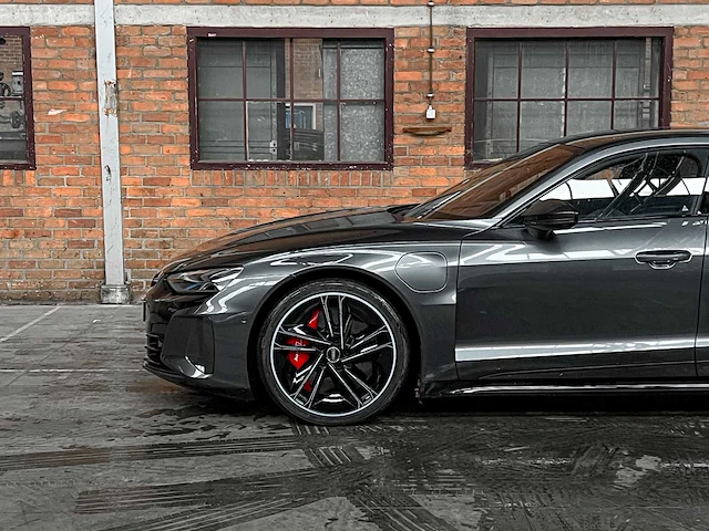 Audi e-tron gt rs 598pk 93kwh 2022 carbon, r-654-gp - afbeelding 17 van  71