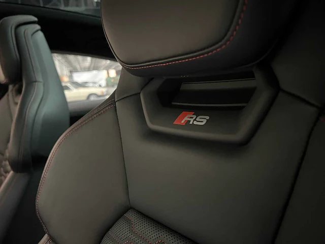 Audi e-tron gt rs 598pk 93kwh 2022 carbon, r-654-gp - afbeelding 46 van  71