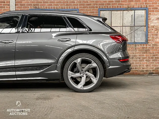 Audi e-tron s quattro 504pk 95 kwh 2021 audi sport, n-759-hp - afbeelding 19 van  71