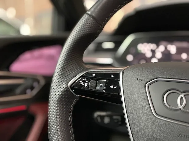 Audi e-tron s quattro 504pk 95 kwh 2021 audi sport, n-759-hp - afbeelding 25 van  71
