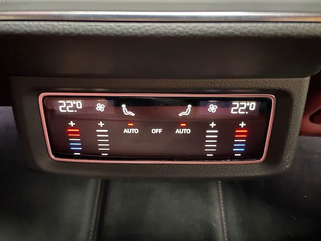 Audi e-tron s quattro 504pk 95 kwh 2021 audi sport, n-759-hp - afbeelding 59 van  71