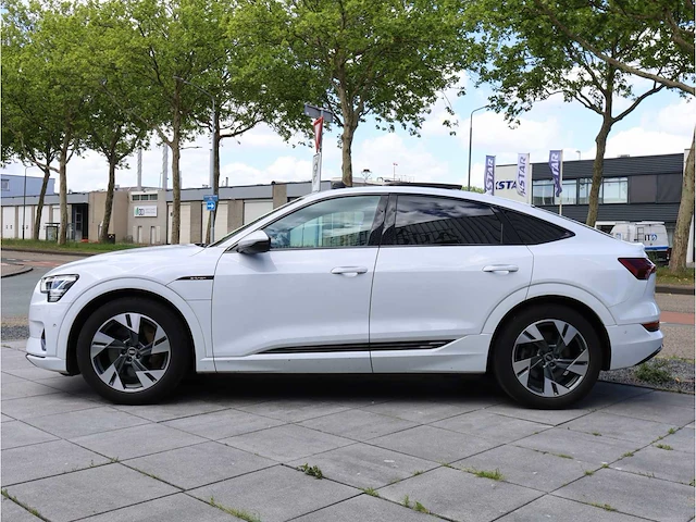 Audi e-tron sportback 50 quattro 313pk automaat 2022 - afbeelding 12 van  38