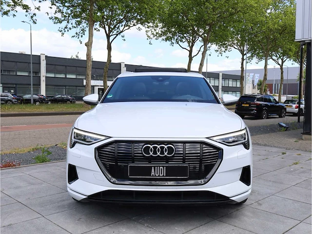 Audi e-tron sportback 50 quattro 313pk automaat 2022 - afbeelding 37 van  38