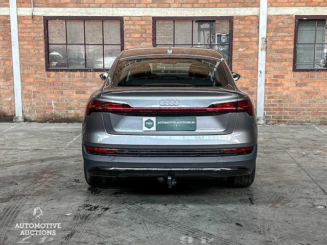 Audi e-tron sportback 50 quattro edition 313pk 2020 (origineel-nl + 1e eigenaar), j-618-gl - afbeelding 16 van  68