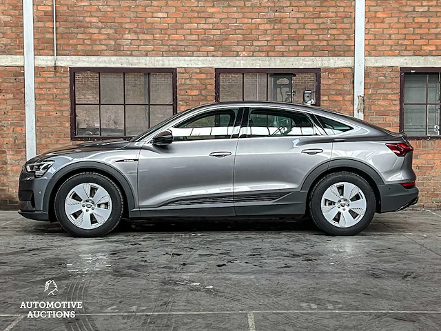 Audi e-tron sportback 50 quattro edition 313pk 2020 (origineel-nl + 1e eigenaar), j-618-gl - afbeelding 22 van  68