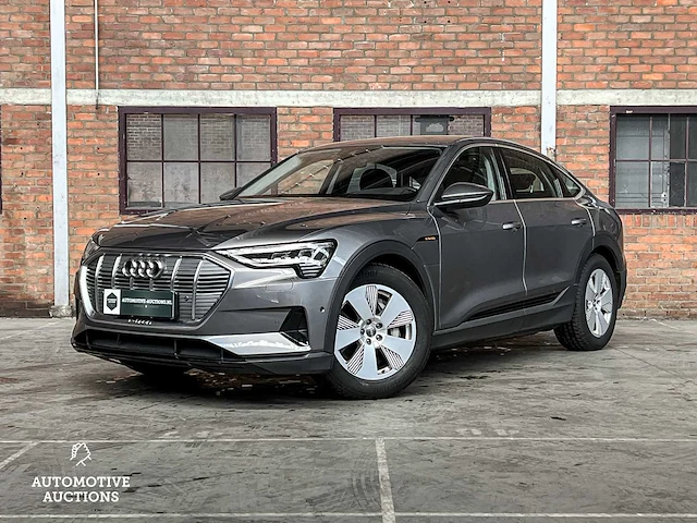 Audi e-tron sportback 50 quattro edition 313pk 2020 (origineel-nl + 1e eigenaar), j-618-gl - afbeelding 12 van  68