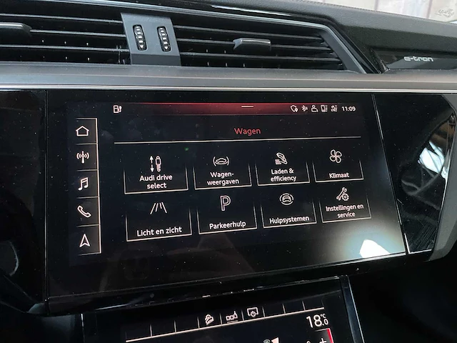 Audi e-tron sportback 50 quattro edition 313pk 2020 (origineel-nl + 1e eigenaar), j-618-gl - afbeelding 48 van  68