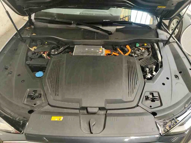 Audi e-tron sportback 55 quattro 95 kwh 300kw automaat 2022 - afbeelding 4 van  17