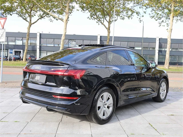 Audi e-tron sportback 55 quattro 95 kwh s-line 2x 300kw automaat 2020 - afbeelding 5 van  47