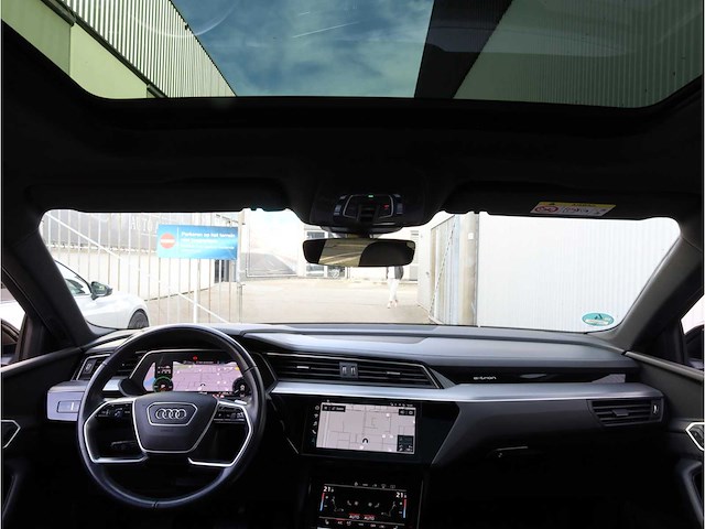 Audi e-tron sportback 55 quattro 95 kwh s-line 2x 300kw automaat 2020 - afbeelding 16 van  47