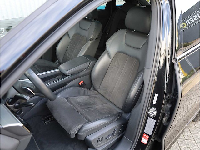 Audi e-tron sportback 55 quattro 95 kwh s-line 2x 300kw automaat 2020 - afbeelding 5 van  47