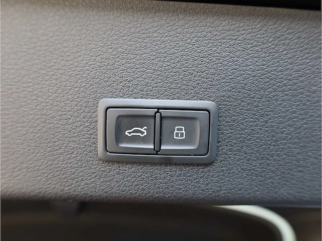 Audi e-tron sportback 55 quattro s-line 300kw automaat 2020 - afbeelding 21 van  43