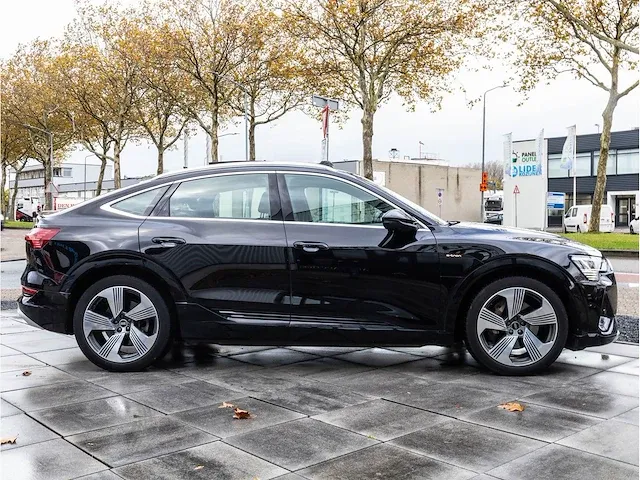 Audi e-tron sportback 55 quattro s-line 300kw automaat 2021 panodak 360°camera keyless head-up matrix led 21"inch - afbeelding 39 van  42