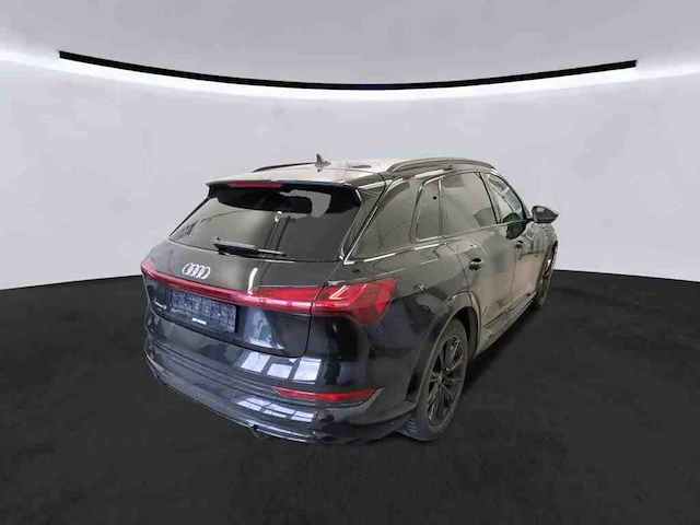Audi e-tron sportback quattro 503pk automaat 2022 vierwielaandrijving - afbeelding 11 van  18