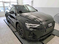 Audi e-tron sportback quattro 503pk automaat 2022 vierwielaandrijving - afbeelding 12 van  18
