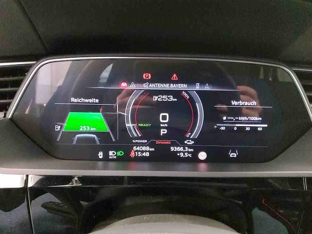 Audi e-tron sportback quattro 503pk automaat 2022 vierwielaandrijving - afbeelding 17 van  18