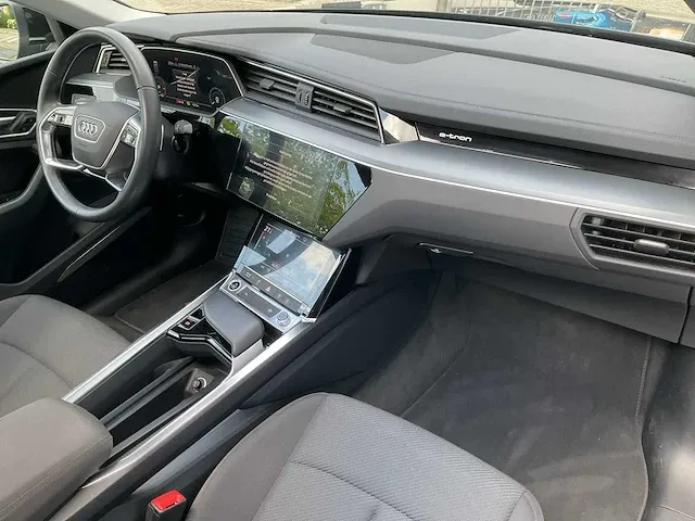 Audi e-tron sportback s-line quattro 313pk automaat 2021 - afbeelding 3 van  38