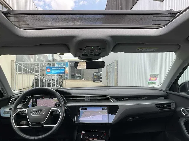 Audi e-tron sportback s-line quattro 313pk automaat 2021 - afbeelding 9 van  38