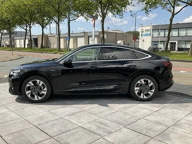 Audi e-tron sportback s-line quattro 313pk automaat 2021 - afbeelding 12 van  38