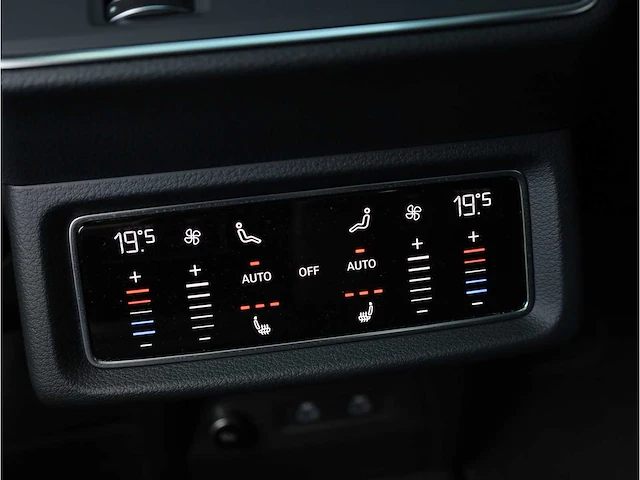 Audi e-tron sportback s quattro 95 kwh 370kw automaat 2022 - afbeelding 27 van  58
