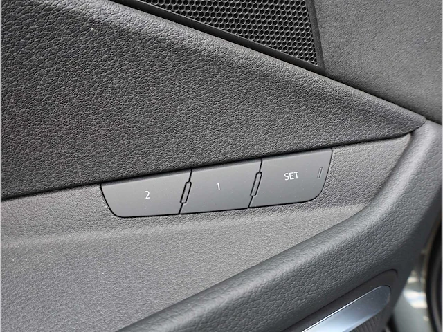 Audi e-tron sportback s quattro 95 kwh 370kw automaat 2022 - afbeelding 29 van  58