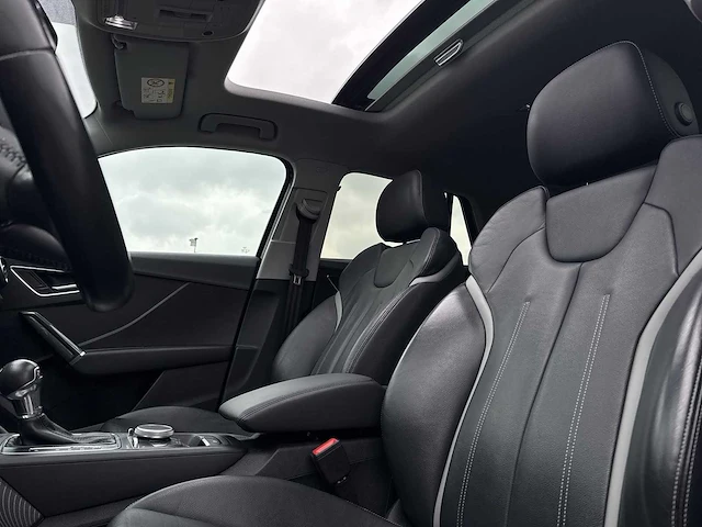 Audi q2 1.0 tfsi #limited car 2017 | n-768-sk - afbeelding 2 van  28