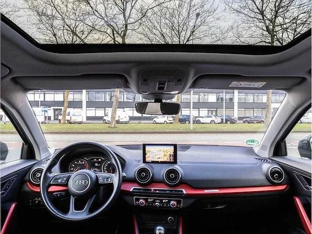 Audi q2 30 tfsi sport automaat 2019 panoramadak keyless go & entry elektrische kofferklep adaptive fabrieksgarantie - afbeelding 7 van  31