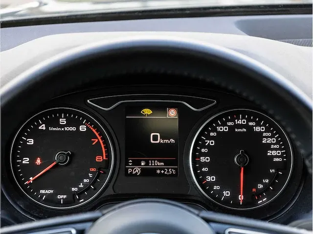 Audi q2 30 tfsi sport automaat 2019 panoramadak keyless go & entry elektrische kofferklep adaptive fabrieksgarantie - afbeelding 10 van  31