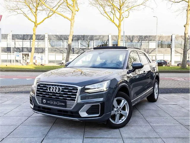 Audi q2 30 tfsi sport automaat 2019 panoramadak keyless go & entry elektrische kofferklep adaptive fabrieksgarantie - afbeelding 1 van  31