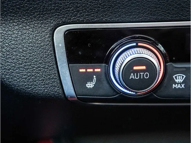 Audi q2 30 tfsi sport automaat 2019 panoramadak keyless go & entry elektrische kofferklep adaptive fabrieksgarantie - afbeelding 16 van  31