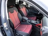 Audi q2 30 tfsi sport automaat 2019 panoramadak keyless go & entry elektrische kofferklep adaptive fabrieksgarantie - afbeelding 25 van  31