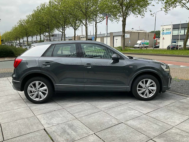 Audi q2 30 tfsi sport automaat 2019, zl-020-b - afbeelding 19 van  32