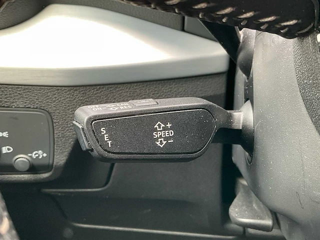 Audi q2 30 tfsi sport automaat 2019, zl-020-b - afbeelding 24 van  32
