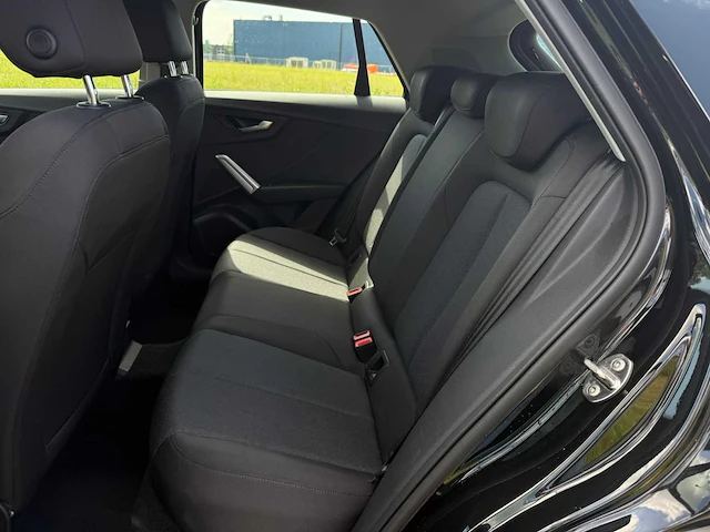 Audi q2 30 tfsi sport pro line; x-152-vb - afbeelding 2 van  24