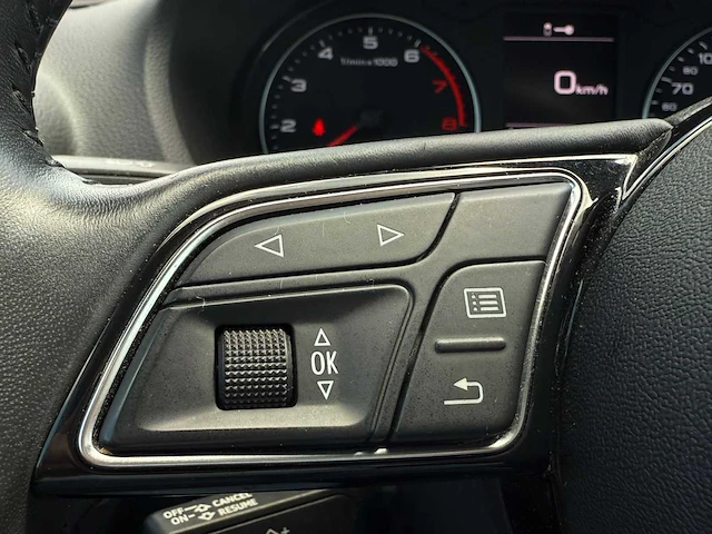 Audi q2 30 tfsi sport pro line; x-152-vb - afbeelding 10 van  24
