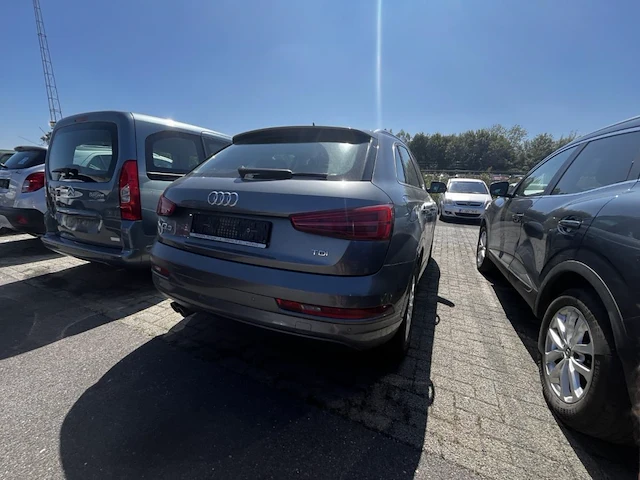 Audi q3 2.0 tdi sport 136, 2015 - afbeelding 19 van  24