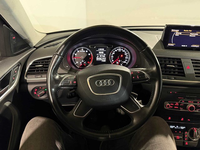 Audi q3 2.0 tfsi q. pro line, 19-xdp-6 - afbeelding 2 van  13