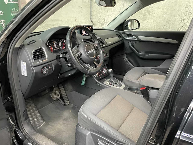 Audi q3 2.0 tfsi quattro 170pk 2013, 8-sht-60 - afbeelding 9 van  33