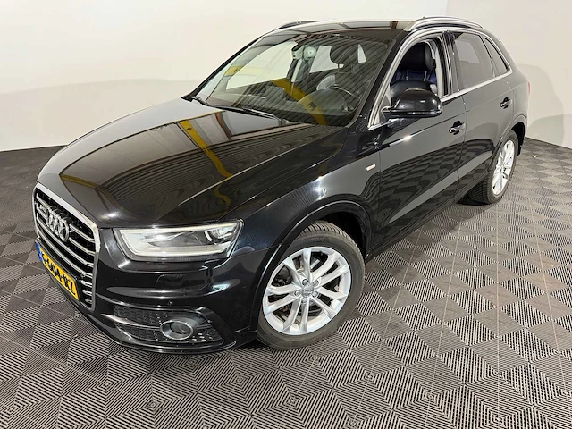 Audi q3 2.0 tfsi quattro pro line, g-604-rz - afbeelding 1 van  13