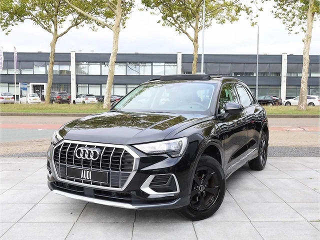 Audi q3 35 tfsi automaat 2022 - afbeelding 1 van  34