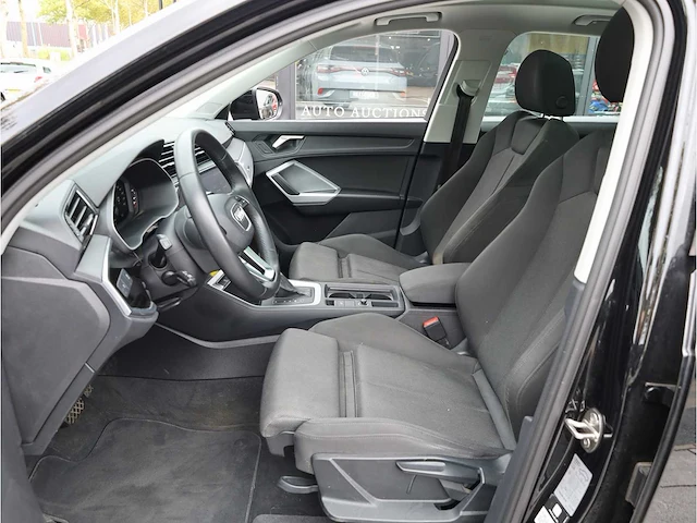 Audi q3 35 tfsi automaat 2022 - afbeelding 12 van  34