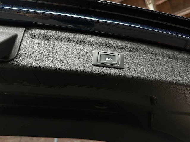 Audi q3 35 tfsi business edition 150pk 2020, h-988-rb1 - afbeelding 28 van  43