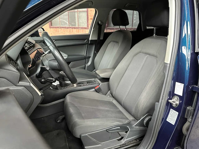 Audi q3 35 tfsi business edition 150pk 2020, h-988-rb1 - afbeelding 31 van  43
